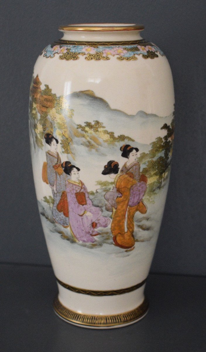 Pair Of Satsuma Faience Vases-photo-6