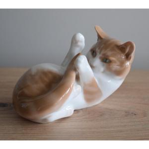 Polychrome Porcelain Cat From The Royal Copenhagen Manufactory