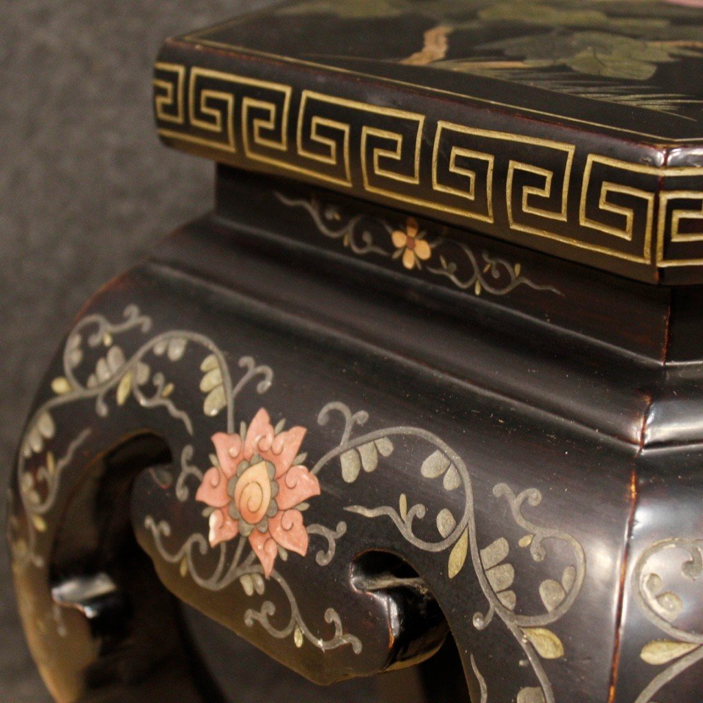 Lacquered And Painted Chinoiserie Side Table-photo-6