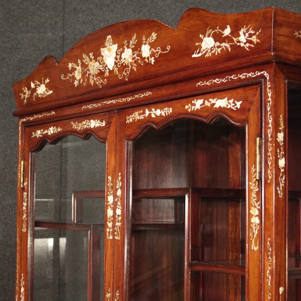 Oriental Showcase In Mahogany Wood -photo-4