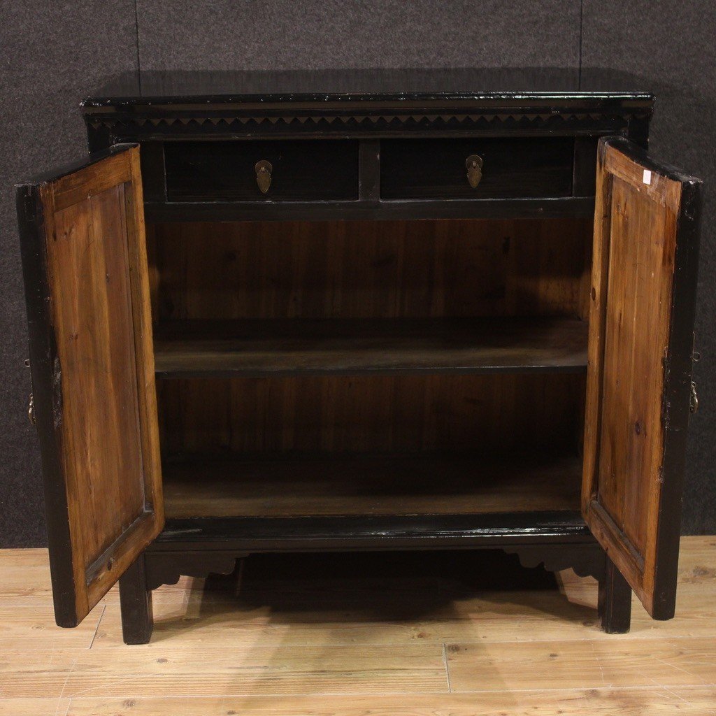 Chinese Sideboard In Lacquered Wood -photo-5