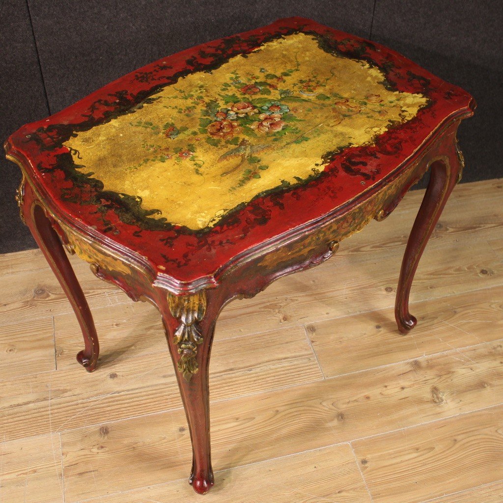 Venetian Side Table In Wood From The 20th Century-photo-7