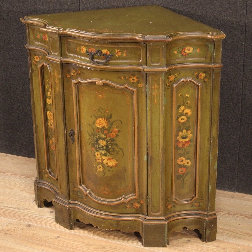 Painted Corner Cupboard In Venetian Style From 20th Century-photo-5