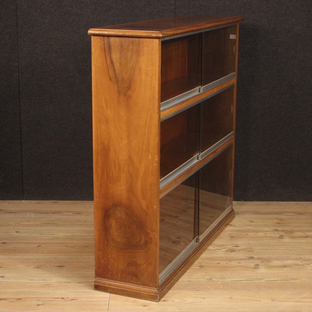 Pair Of Italian Bookcases In Walnut Wood With Glass Doors-photo-4