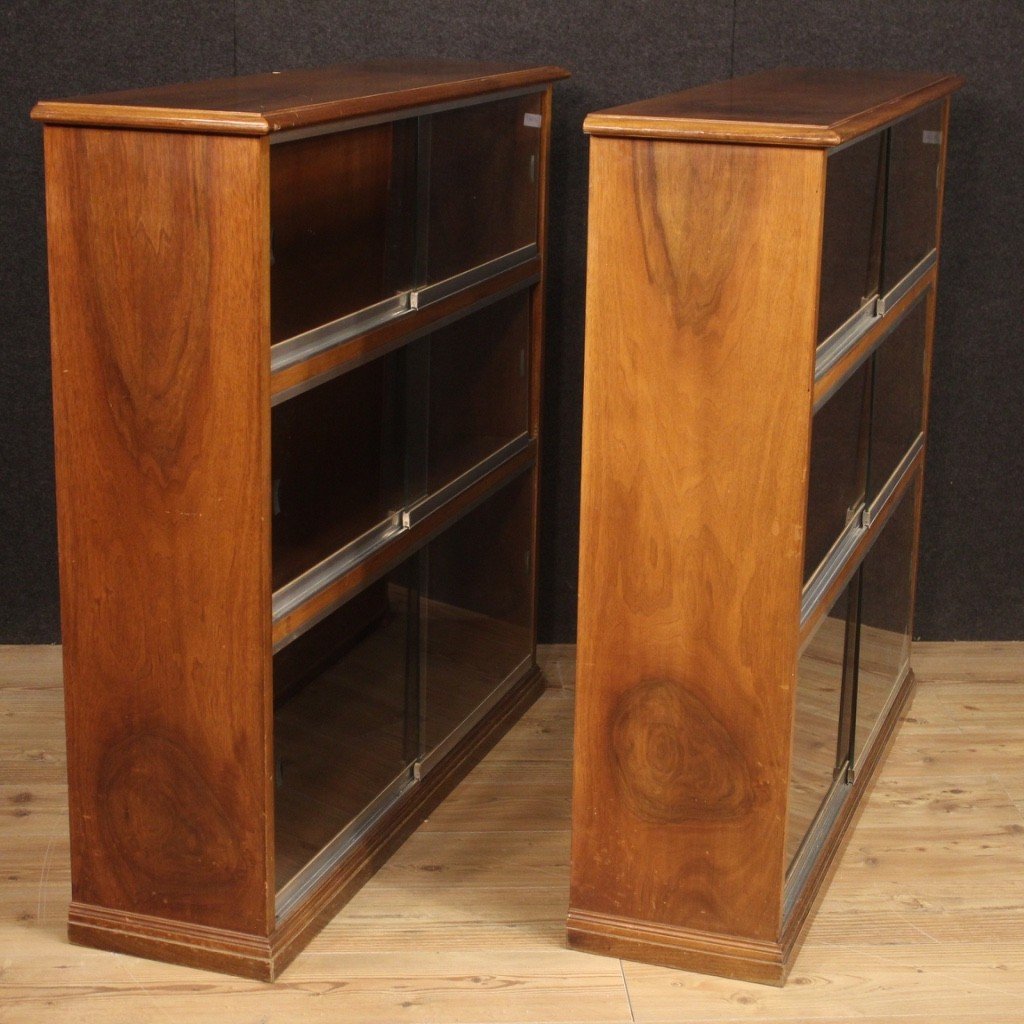 Pair Of Italian Bookcases In Walnut Wood With Glass Doors-photo-5