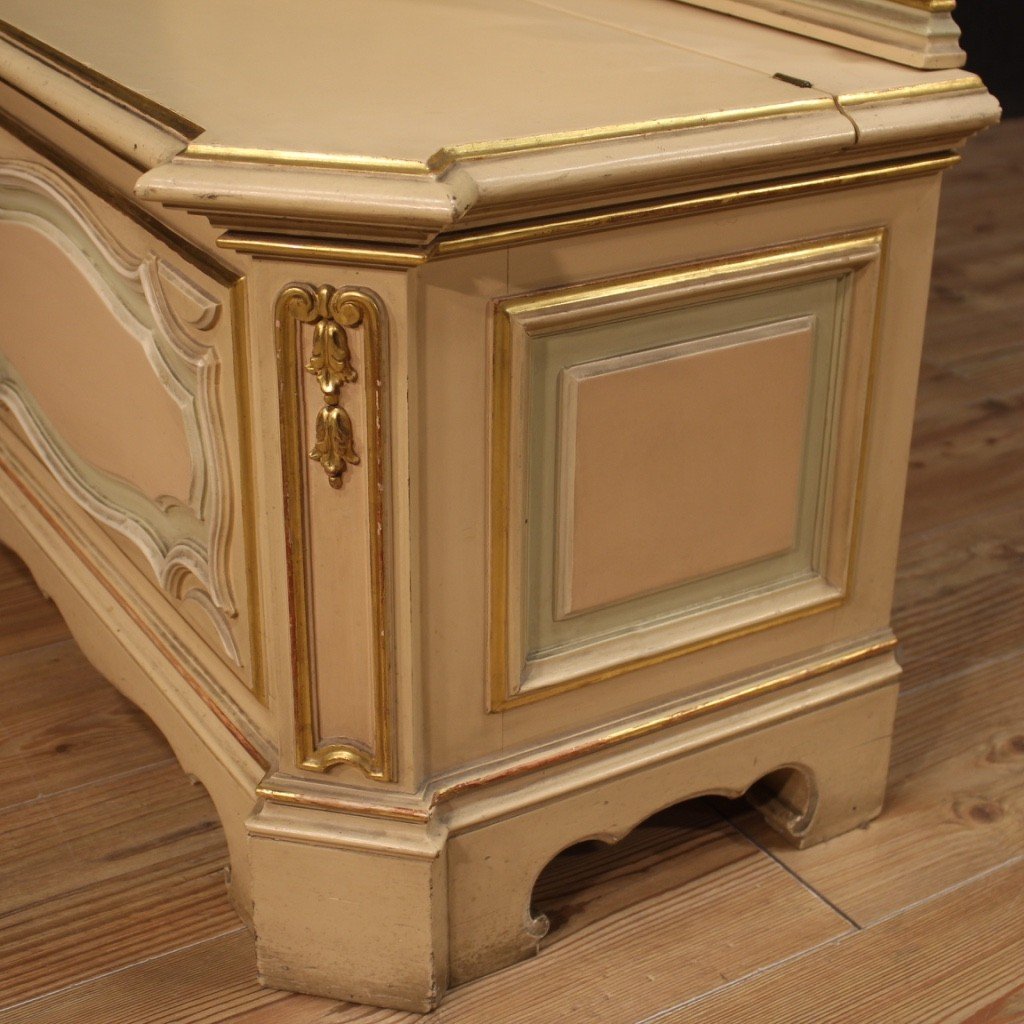 Venetian Chest In Lacquered And Painted Wood-photo-3