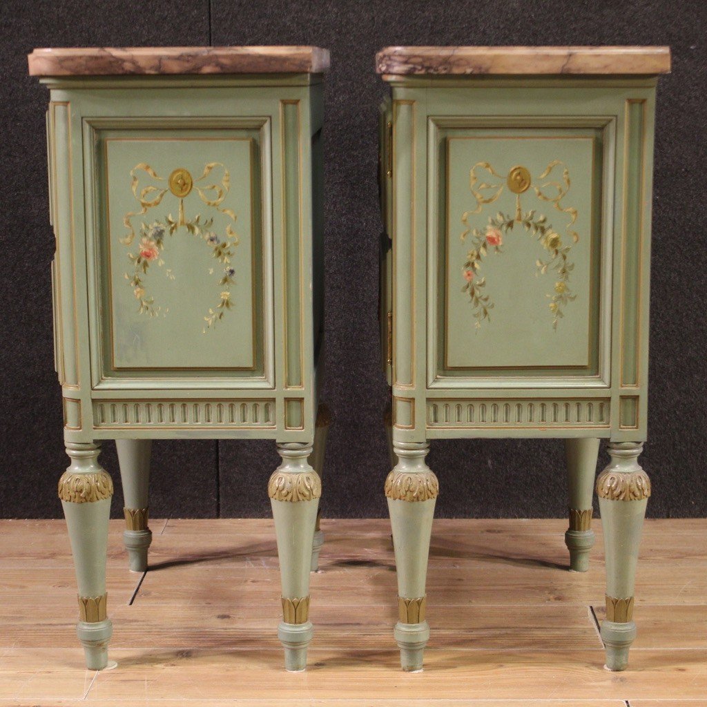 Elegant Pair Of 20th Century Lacquered Bedside Tables-photo-2