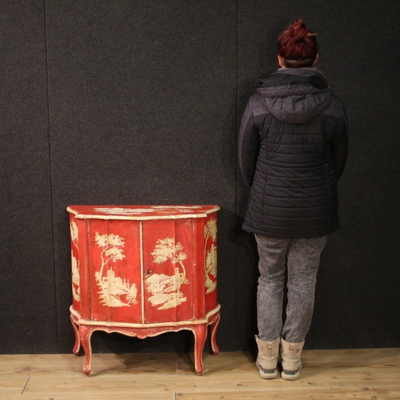 Venetian Lacquered And Painted Sideboard From The 20th Century-photo-2