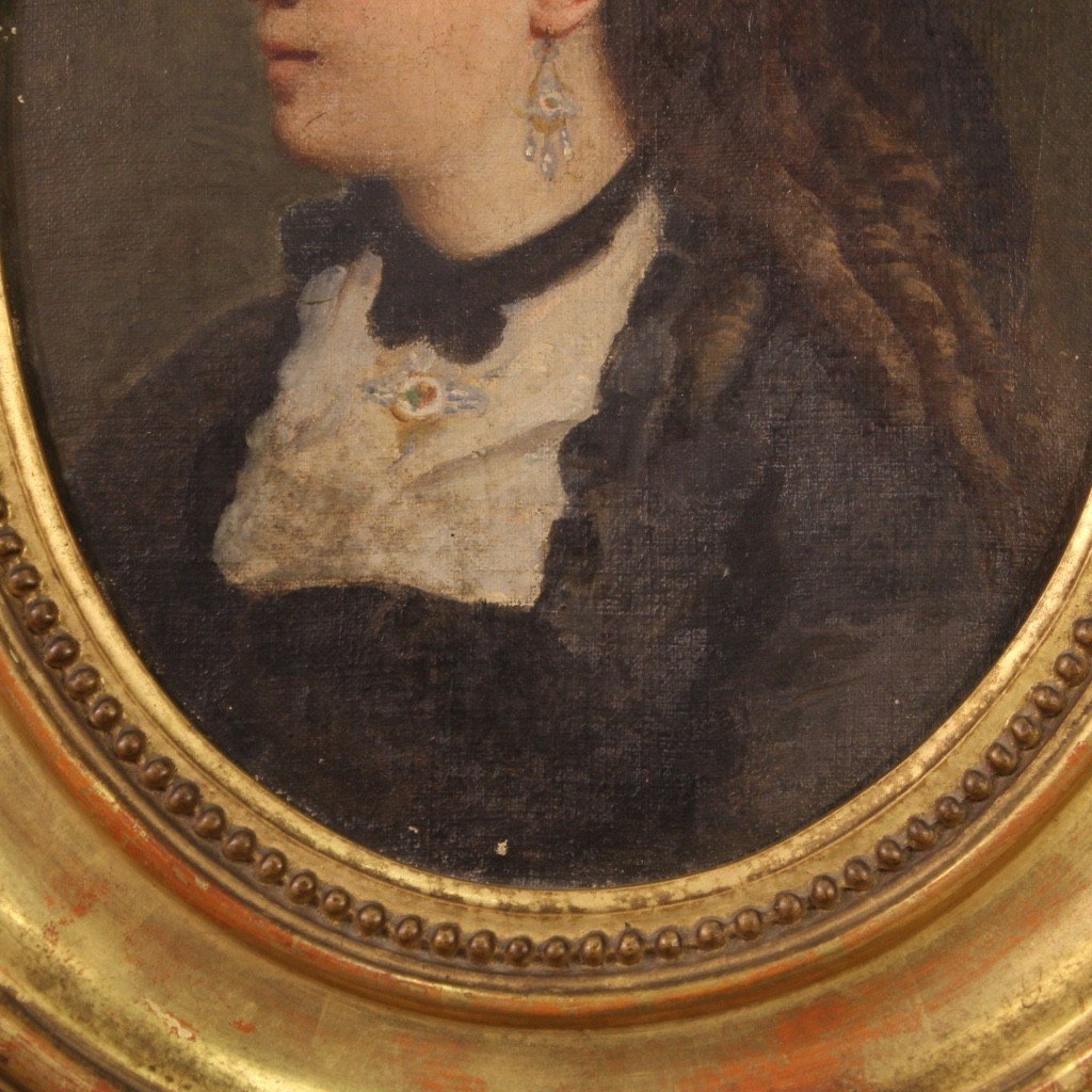 Small Portrait Of A Woman From The Late 19th Century-photo-4