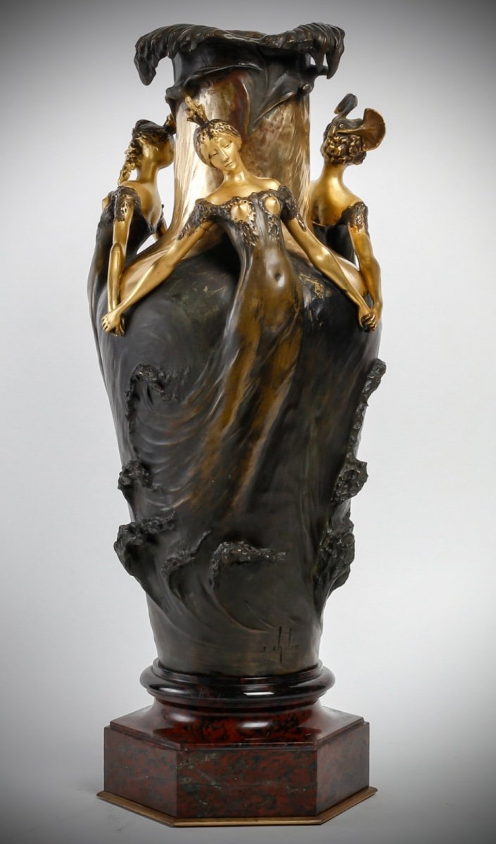 Louis Chalon Bronze Vase-photo-3