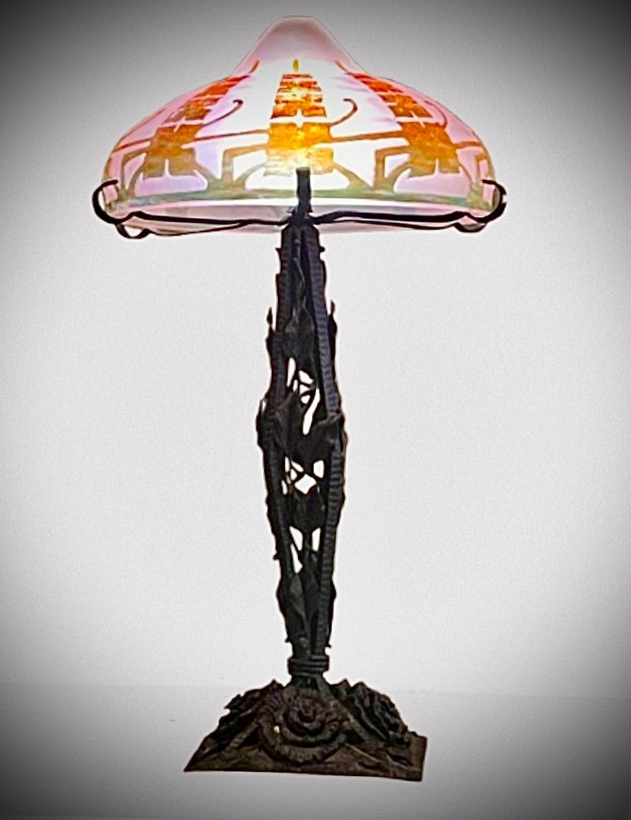 LE Verre Français  A Décor De Clematites LAMPE 