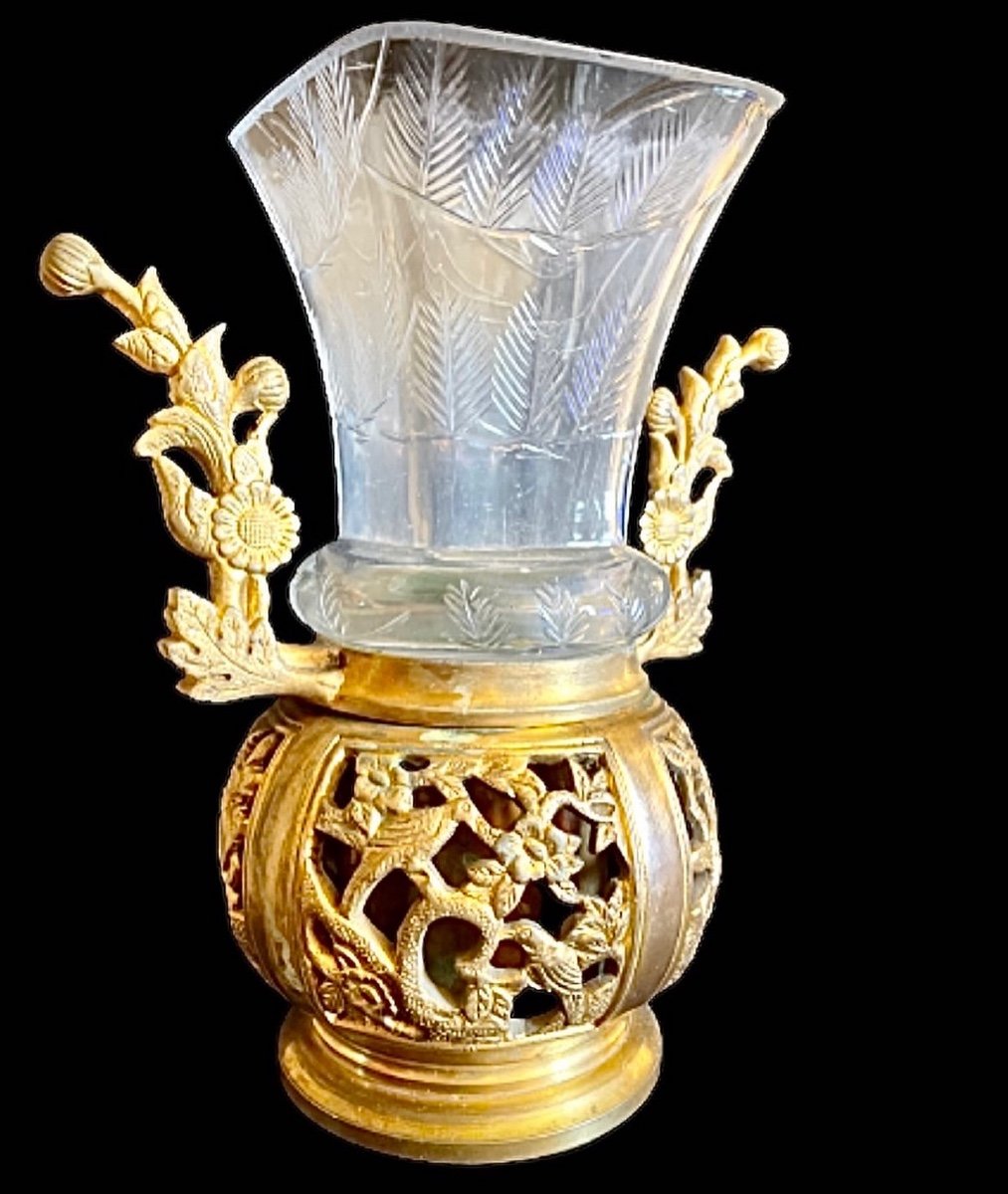 Vase From The Crystal Staircase And Japanese Baccarat-photo-2