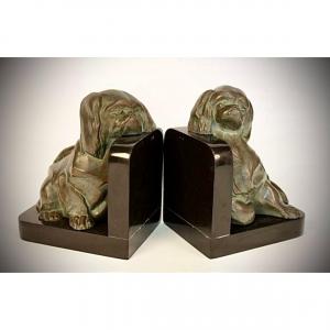 Pair Of Bookends D Alaexandre Kelety