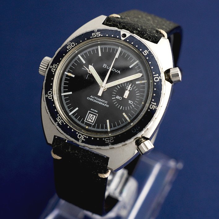 Chronographe Bulova  / Heuer Autavia Cal.15 Réf. 7326 Cal.14efad -1979--photo-2