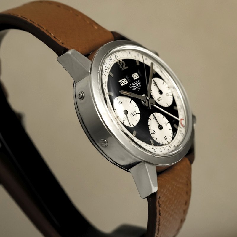 Chronographe Triple Date Heuer Carrera Dato 12 Acier Inoxydable Réf.2547n -1965- -photo-1