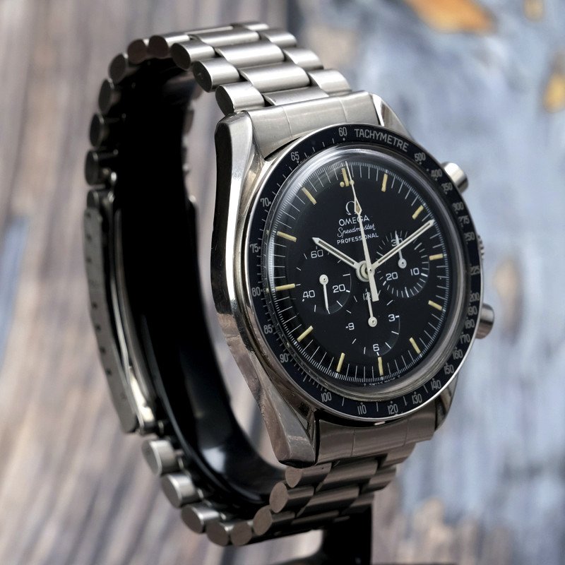 Omega Speedmaster Professional Pre-moon -1969--photo-2