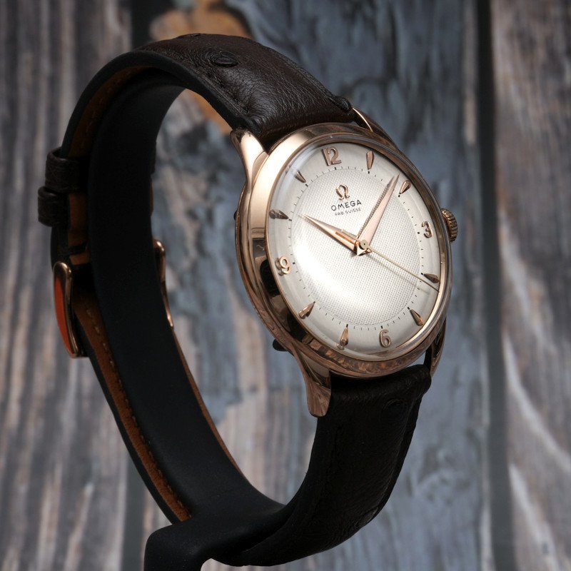 Omega Trésor 18kts Rose Gold “honeycomb Dial” -1952- -photo-1