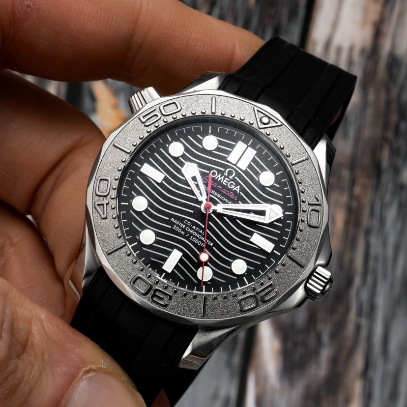 Omega Seamaster Diver 300 M Nekton -2022--photo-1