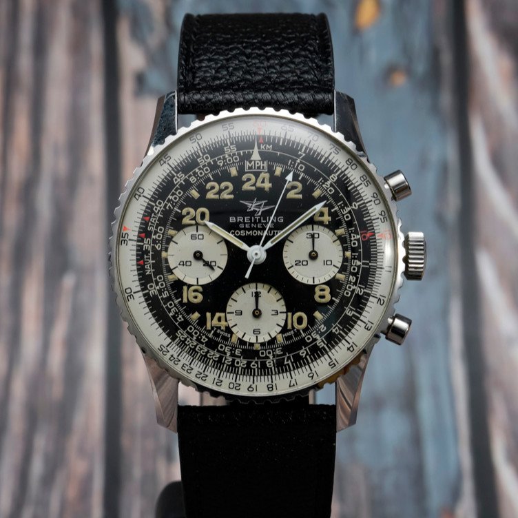 Chronographe Breitling  Navitimer Cosmonaute Boite & Papiers -1973- 