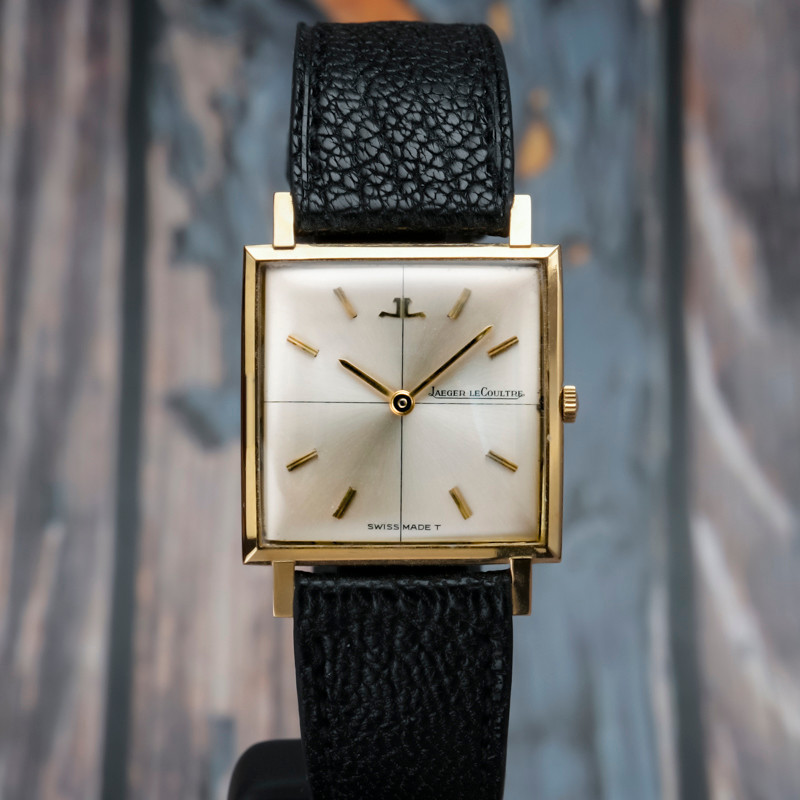 Jaeger Lecoultre Classique Square Extra-flat 18kt Yellow Gold -1966- 