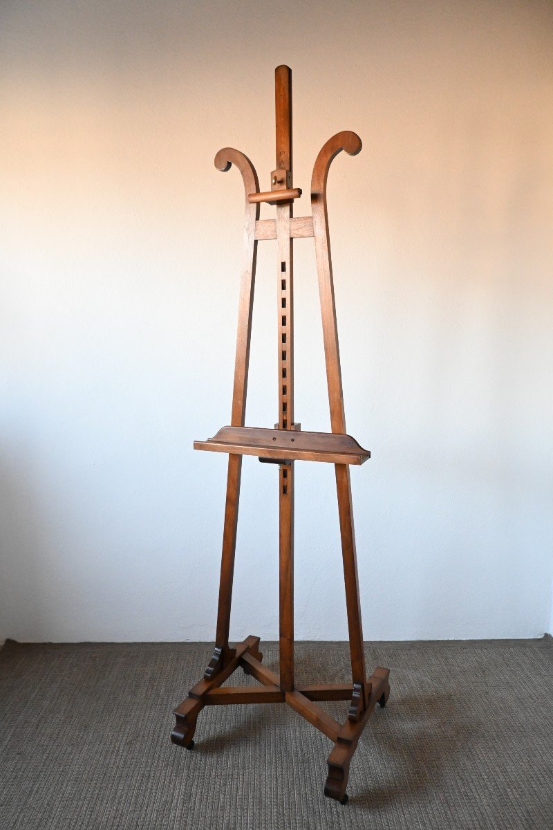 WALNUT GALERIE ART STAND