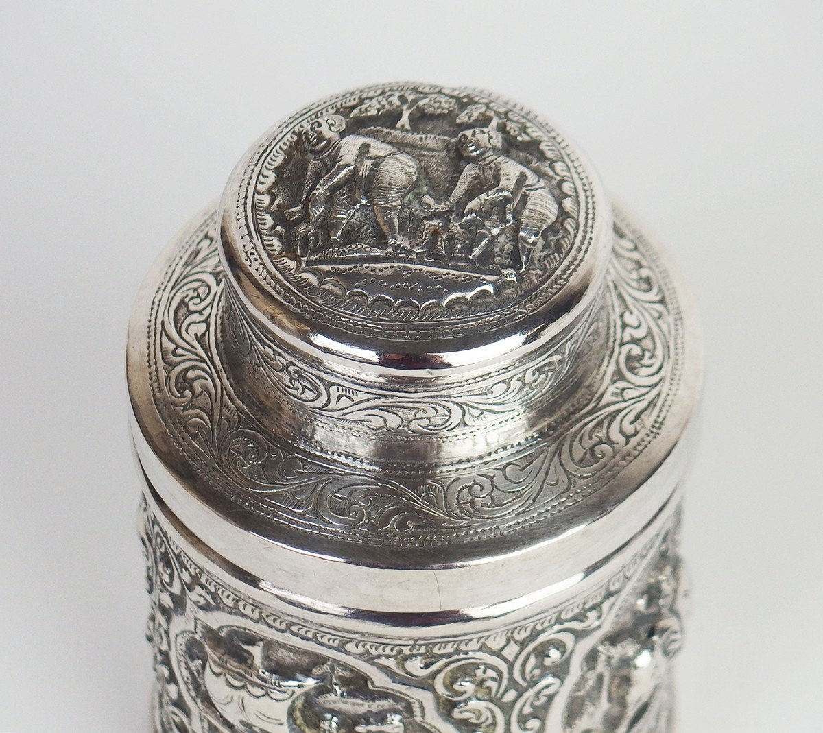 Silver Betel Box-photo-3