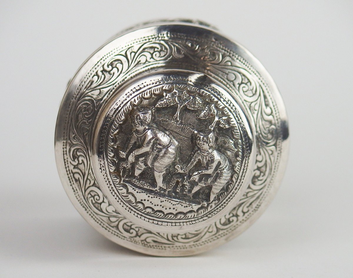 Silver Betel Box-photo-2