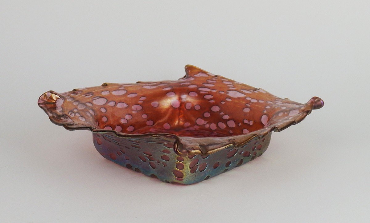 "orbulin"or "diaspora" Glass Bowl By Loetz 