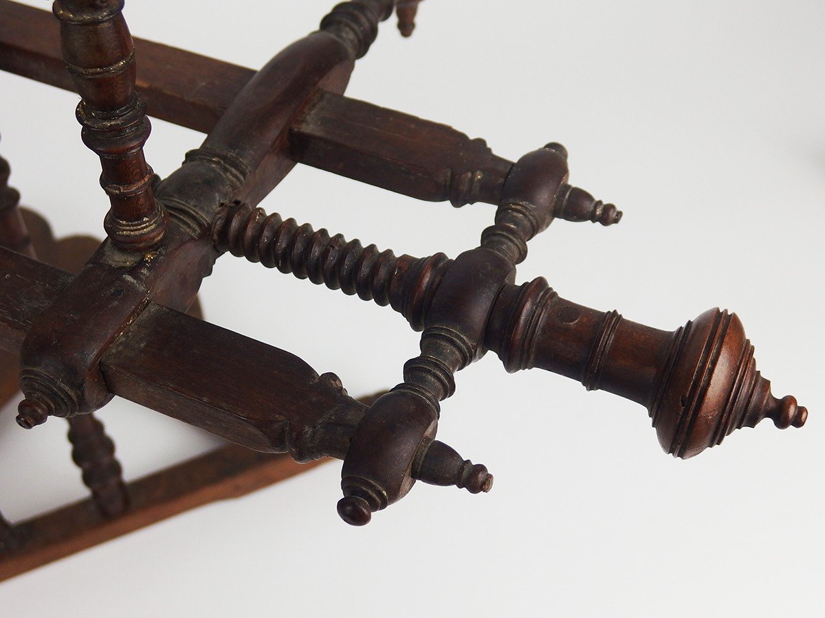 18th Century Walnut Spinning Wheel-photo-5