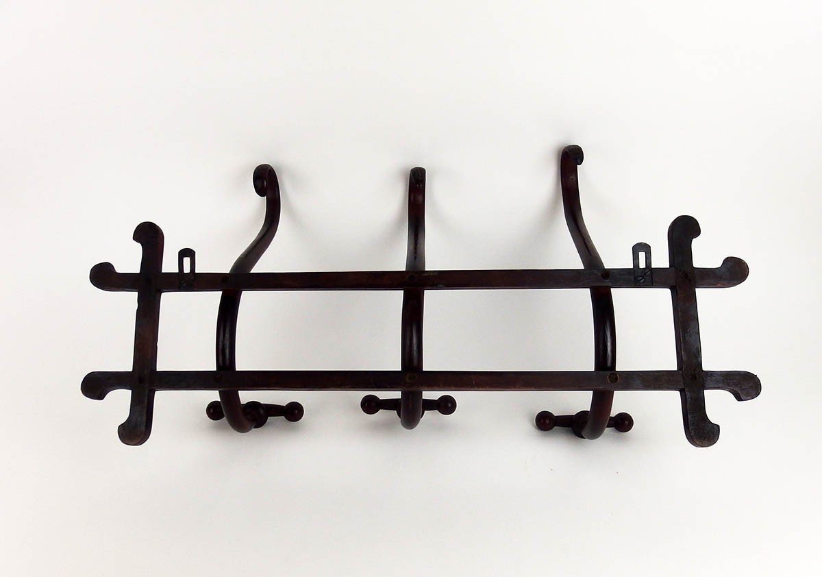 Bent Wood Wall Coat Rack By Thonet-photo-4