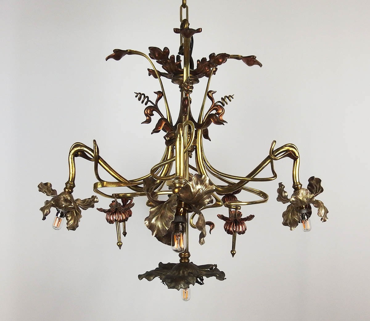 Art Nouveau Floral Chandelier In Brass And Copper-photo-2