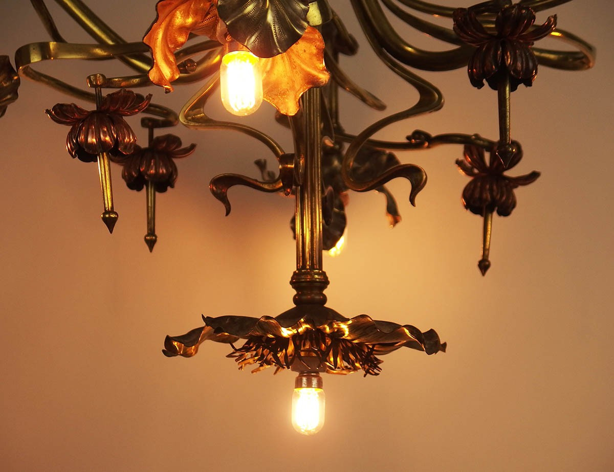 Art Nouveau Floral Chandelier In Brass And Copper-photo-8