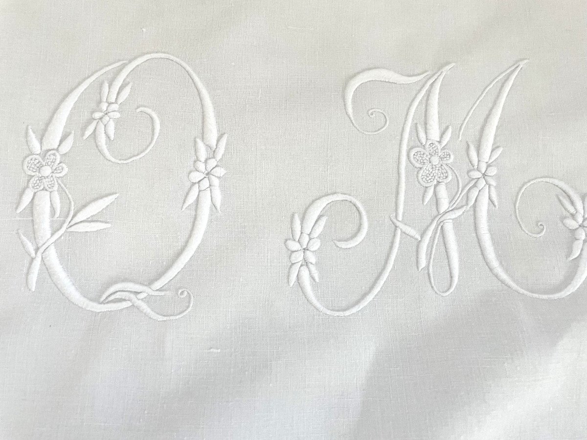  Drap Broderie Main Sur Toile De Lin Fin Avec Monogramme QM Et Retours Brodés- Linge Ancien-photo-2