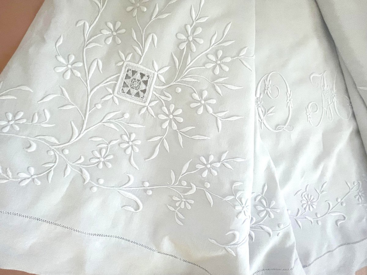  Drap Broderie Main Sur Toile De Lin Fin Avec Monogramme QM Et Retours Brodés- Linge Ancien-photo-4