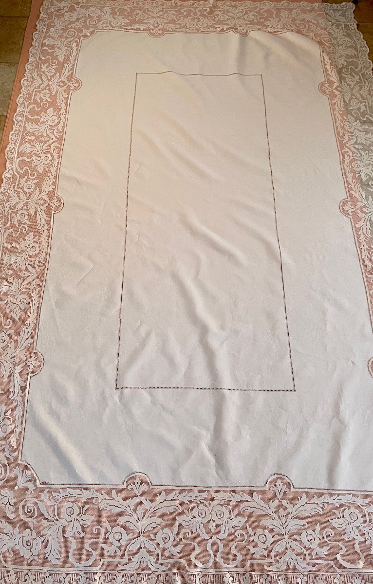 Beautiful Tablecloth With Large Frame In Fine Reworked Netting And Fine Linen Canvas - Old Linen-photo-2