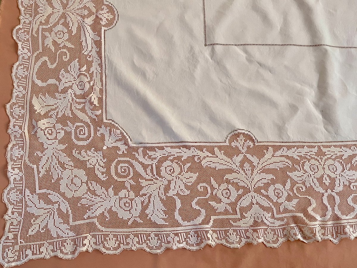 Beautiful Tablecloth With Large Frame In Fine Reworked Netting And Fine Linen Canvas - Old Linen-photo-2