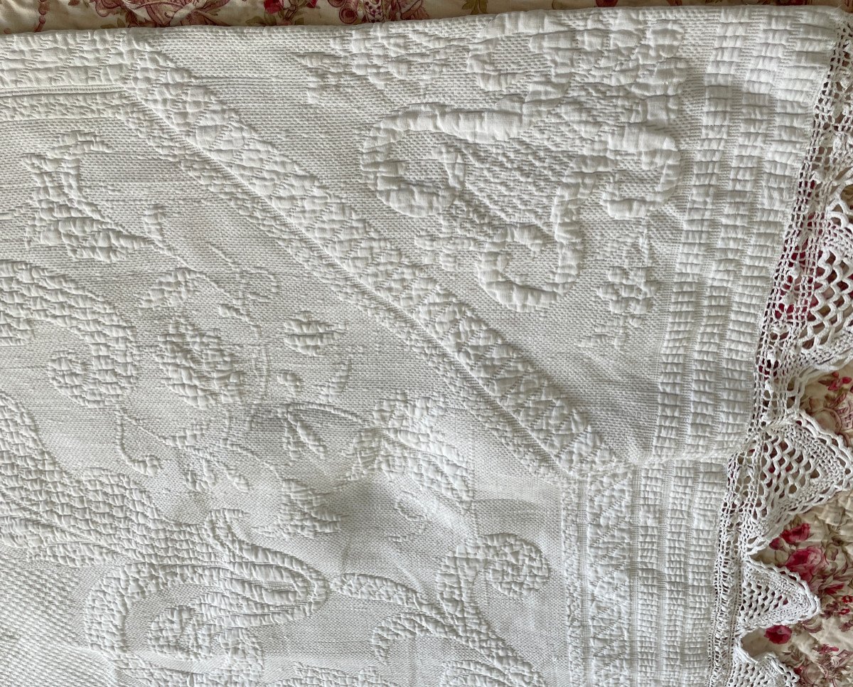  Marseille Pique Blanket With Beautiful Patterns And Reliefs - Old Linen-photo-4