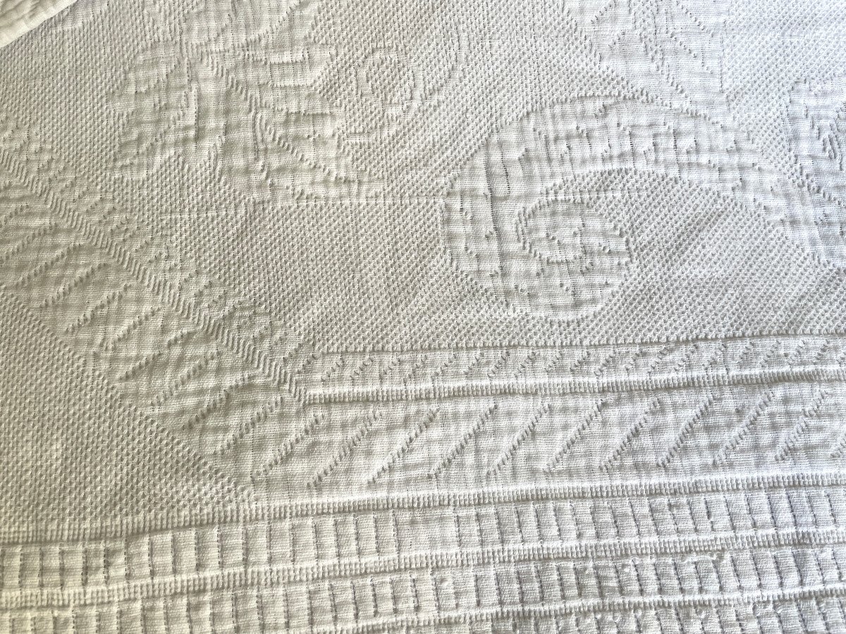  Marseille Pique Blanket With Beautiful Patterns And Reliefs - Old Linen-photo-3