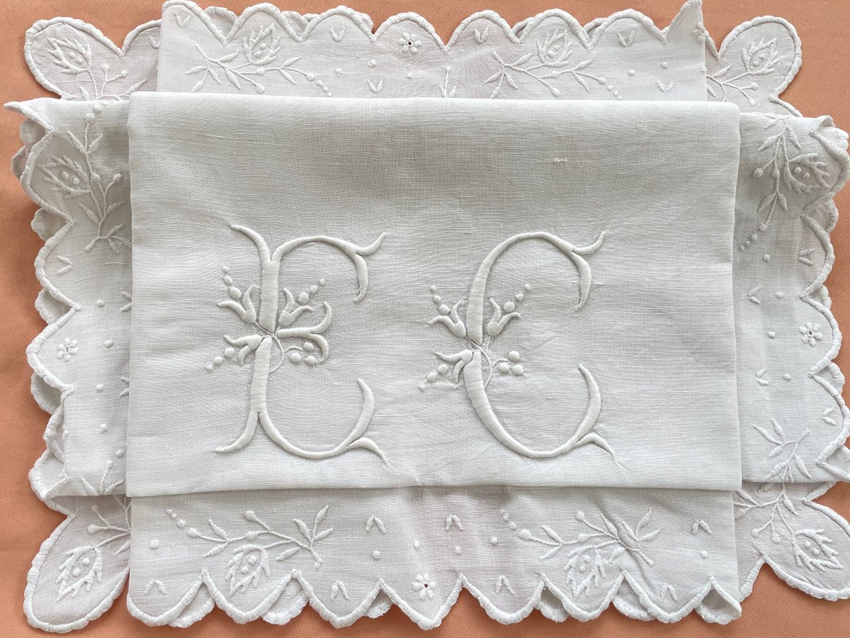 Scalloped Pillowcase, Flowery Branches, Monogram Ec Hand Embroidery On Fine White Linen - Antique Linen