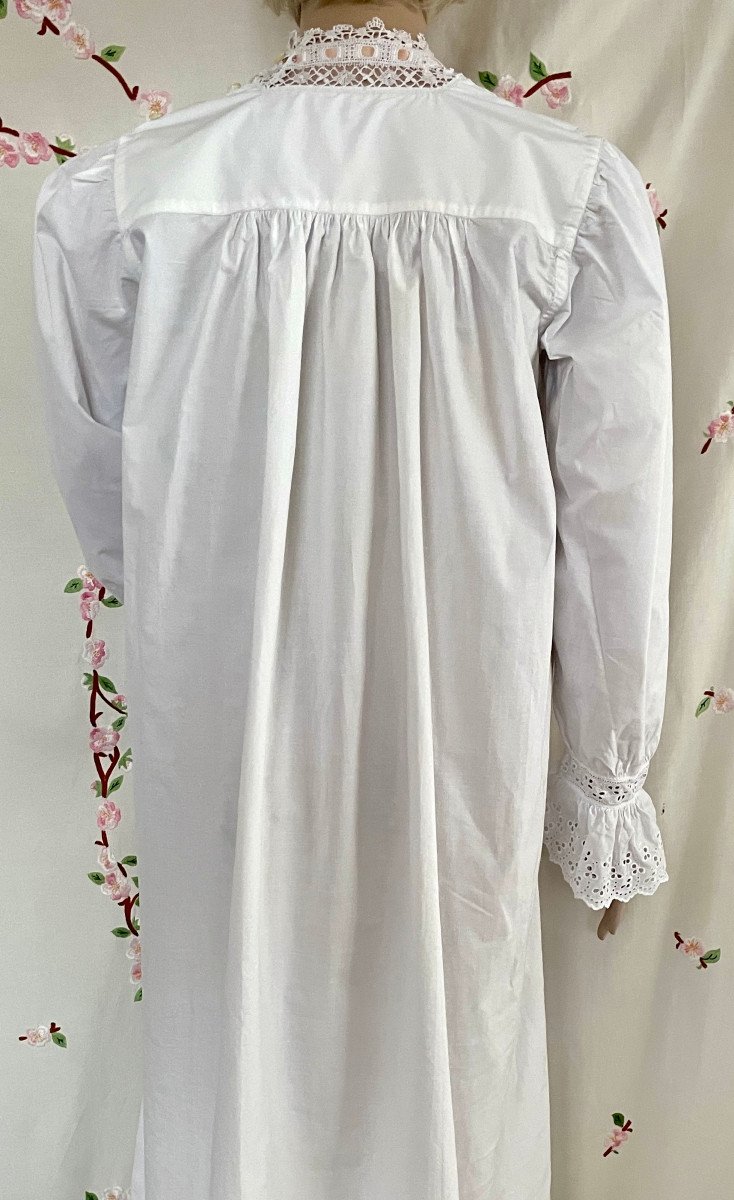 Nightdress With Lace, Embroidery On Fine Percale Canvas, Hand-sewn - Antique Linen-photo-4