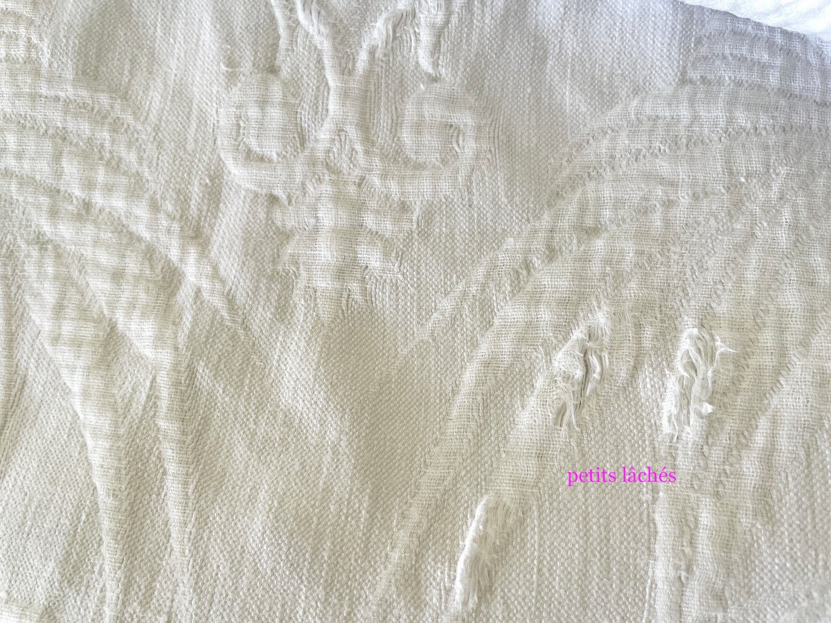 Flat Piqué Blanket With Embossed And Ch Monogram, Handmade Bobbin Lace - Antique Linen-photo-7