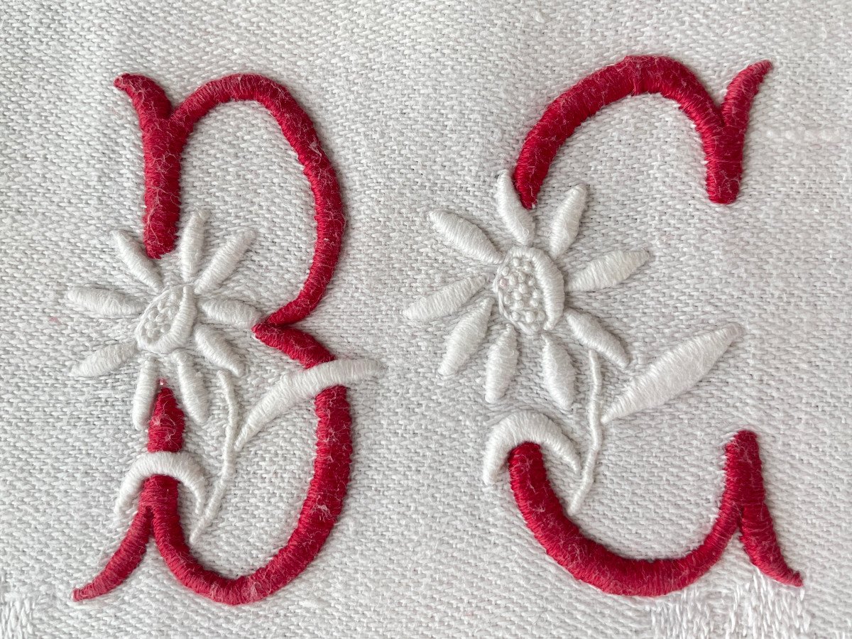 Bc Table Service: Tablecloth And 12 Napkins, Cotton With Red Ribbon Flowers - Antique Linen-photo-2