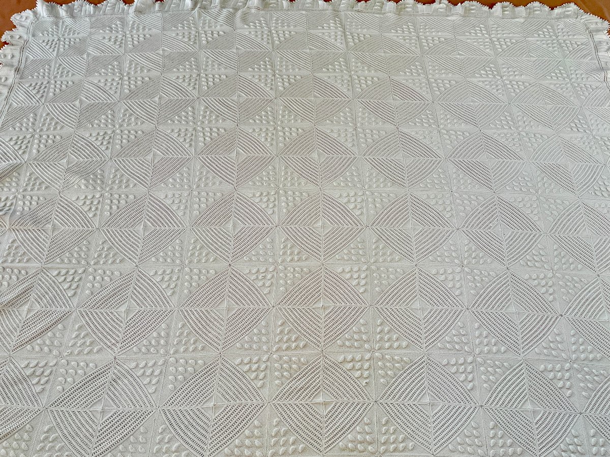 Couverture Ou Dessus De Lit Aux Aiguilles En Fin Coton Blanc Avec Beaux Motifs - Linge Ancien-photo-2