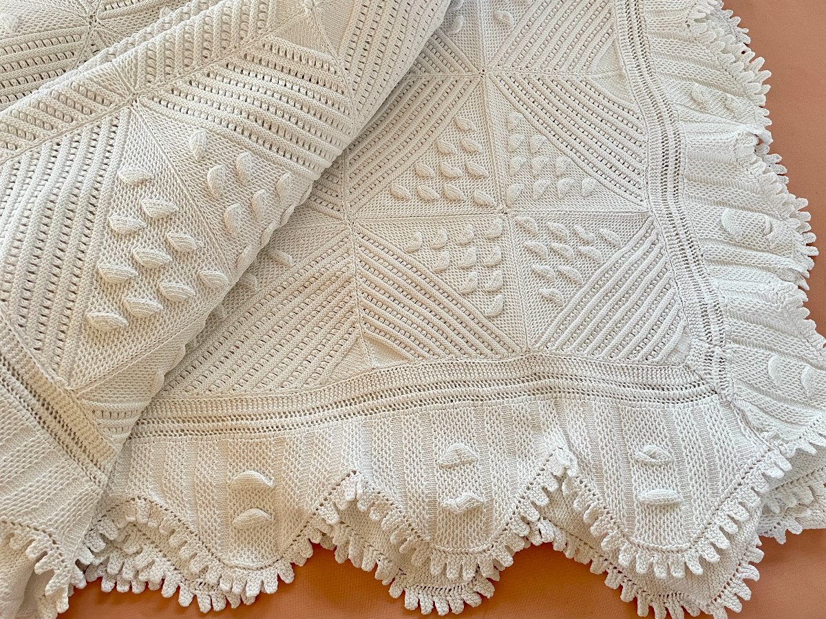 Couverture Ou Dessus De Lit Aux Aiguilles En Fin Coton Blanc Avec Beaux Motifs - Linge Ancien-photo-2