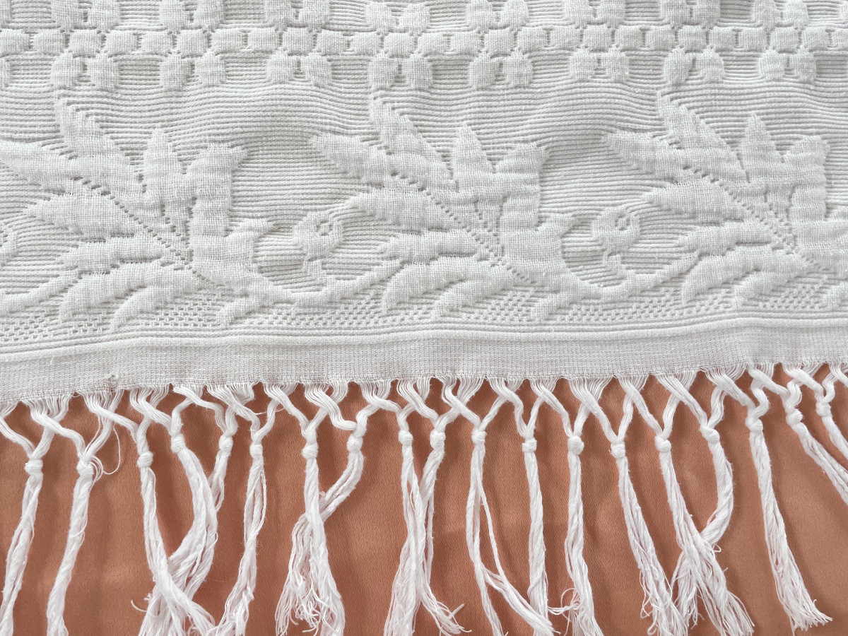 Couverture En Piqué Marseillais, Imposant Relief : Motifs Fleuris, Grappe Raisins -linge Ancien-photo-3