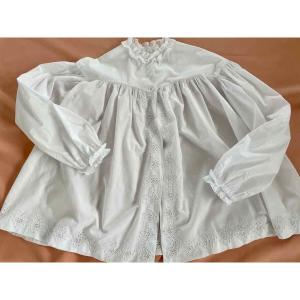 Morning Blouse With Hand Embroidery On Linen Canvas - Antique Linen