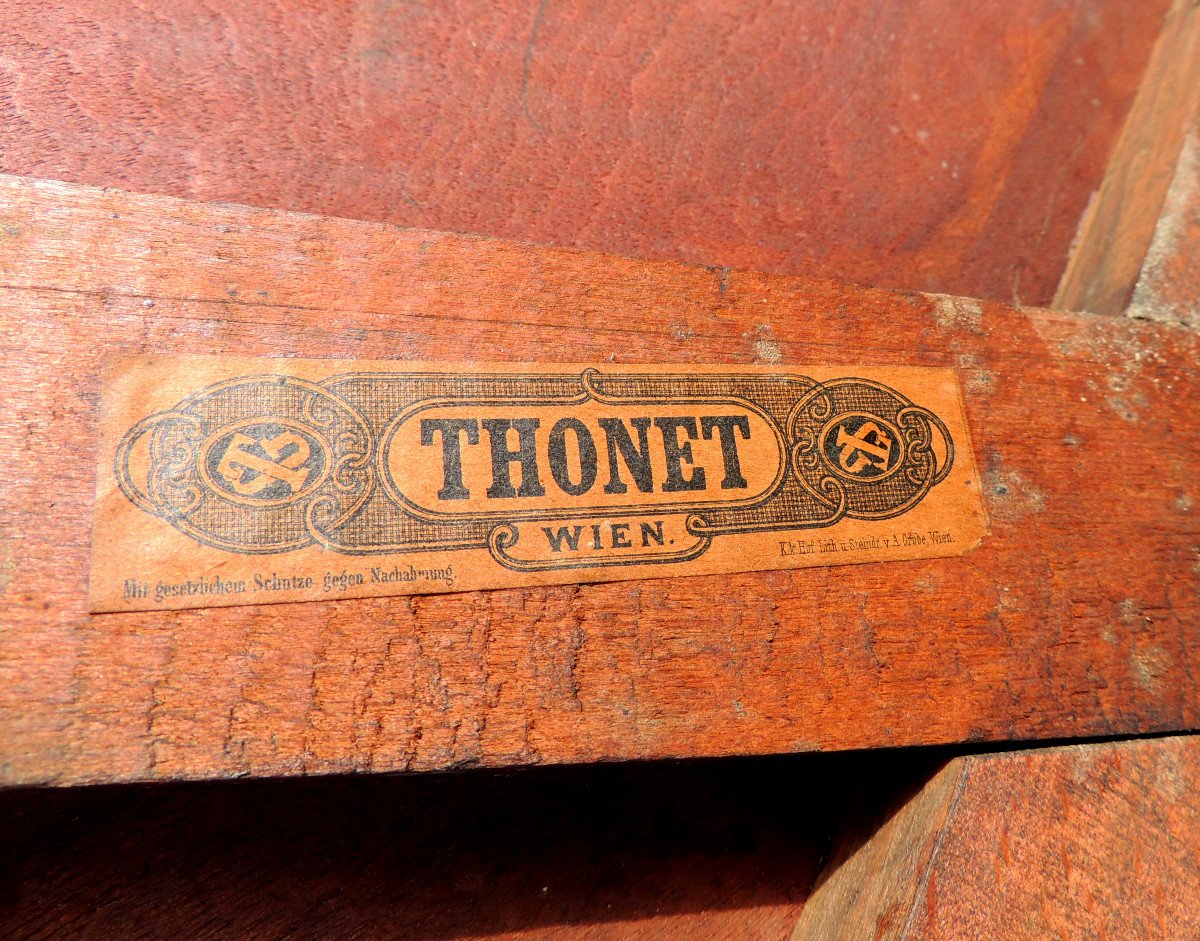 Thonet , Table De Salon En Bois Courbé Acajou , Art Nouveau , 20 ème -photo-2