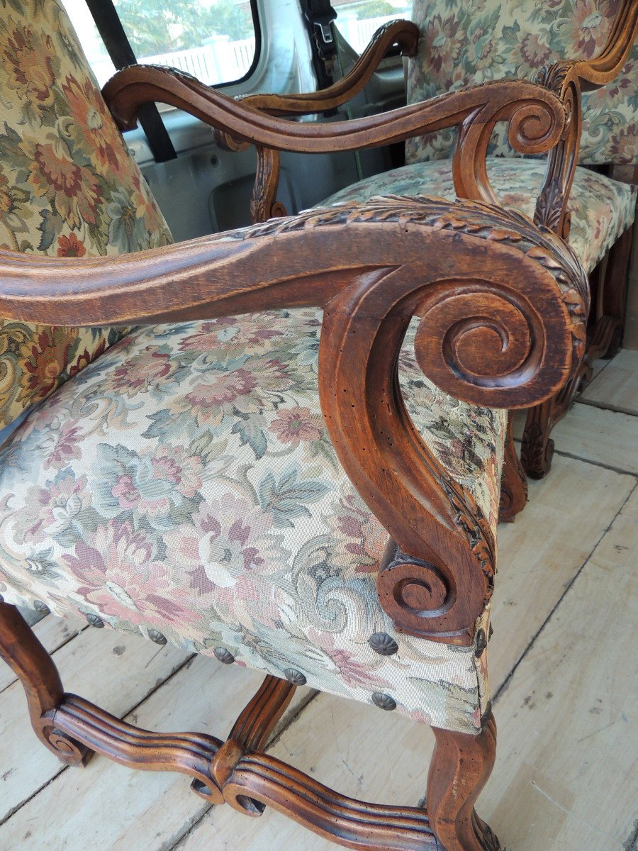 Paire De Fauteuils Louis XIV En Noyer , Modèle Régence Tapissé ,19 ème -photo-4