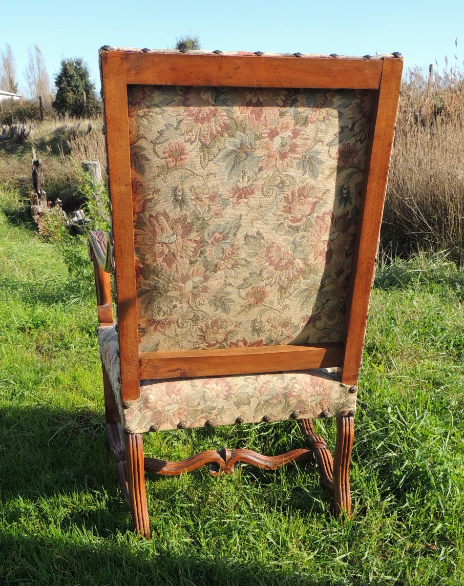 Paire De Fauteuils Louis XIV En Noyer , Modèle Régence Tapissé ,19 ème -photo-6