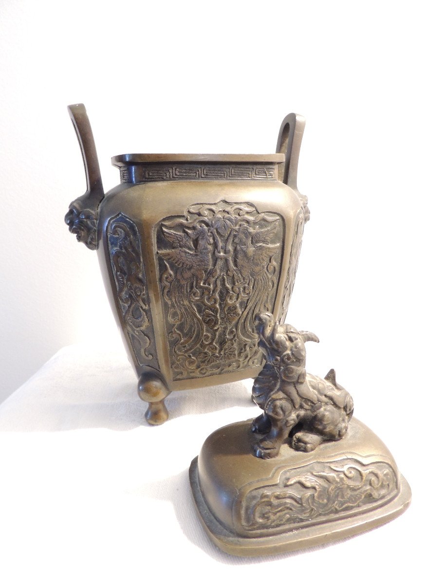 Covered Bronze Pot, Pair Of Vases Topped With Chie Fu, Chinese Dogs, From The 19th Century-photo-3